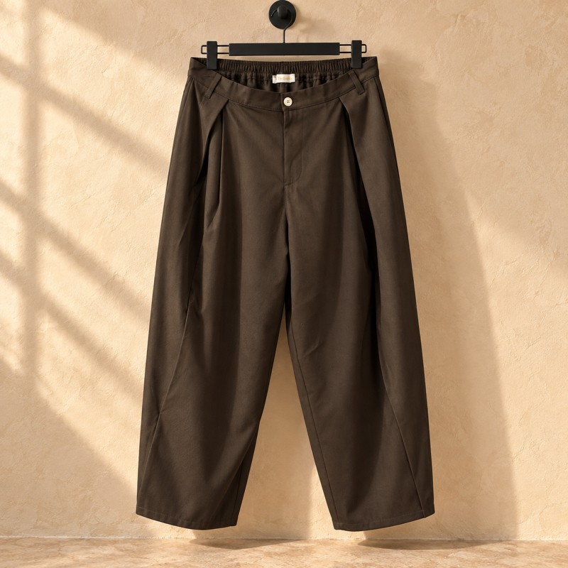 BROWN PLEATED WIDE-LEG TROUSERS